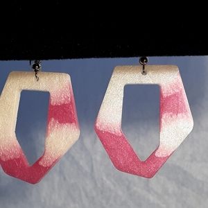 Candy striped medium earrings